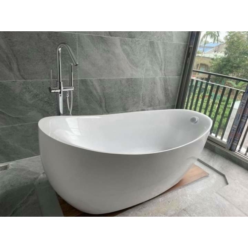 Bồn Tắm Nằm Ovan Màu Trắng AQUACERA 09