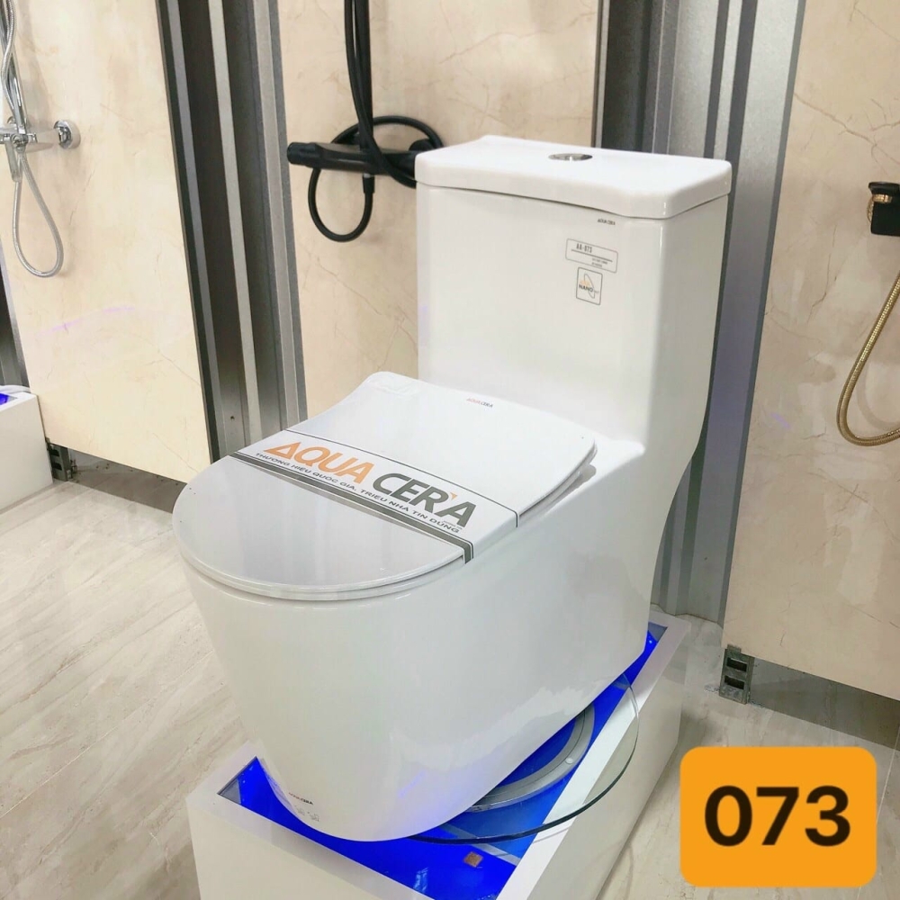 BỒN CẦU LIỀN KHỐI CAO CẤP AQUA CERA (Kích thước D710 x R390 x C730) - 073 